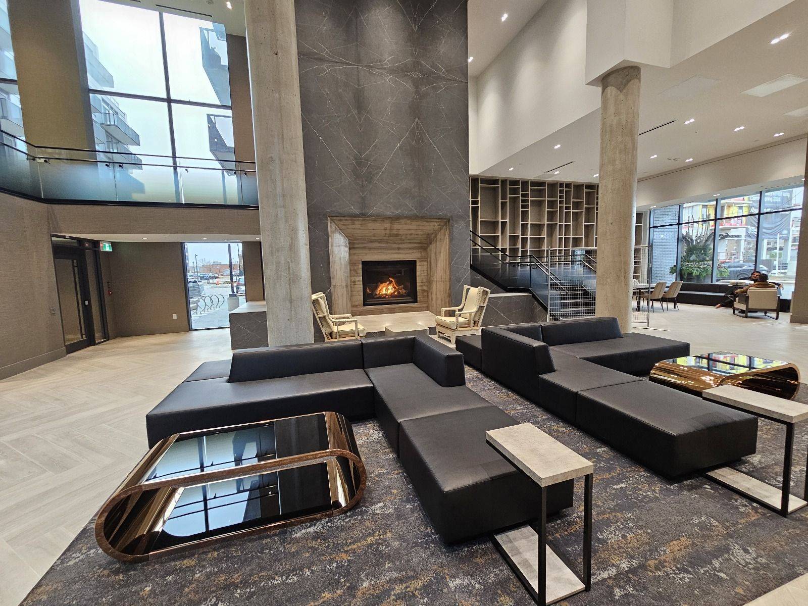 Oakville, ON L5M 5P6,2450 Old Bronte RD #231