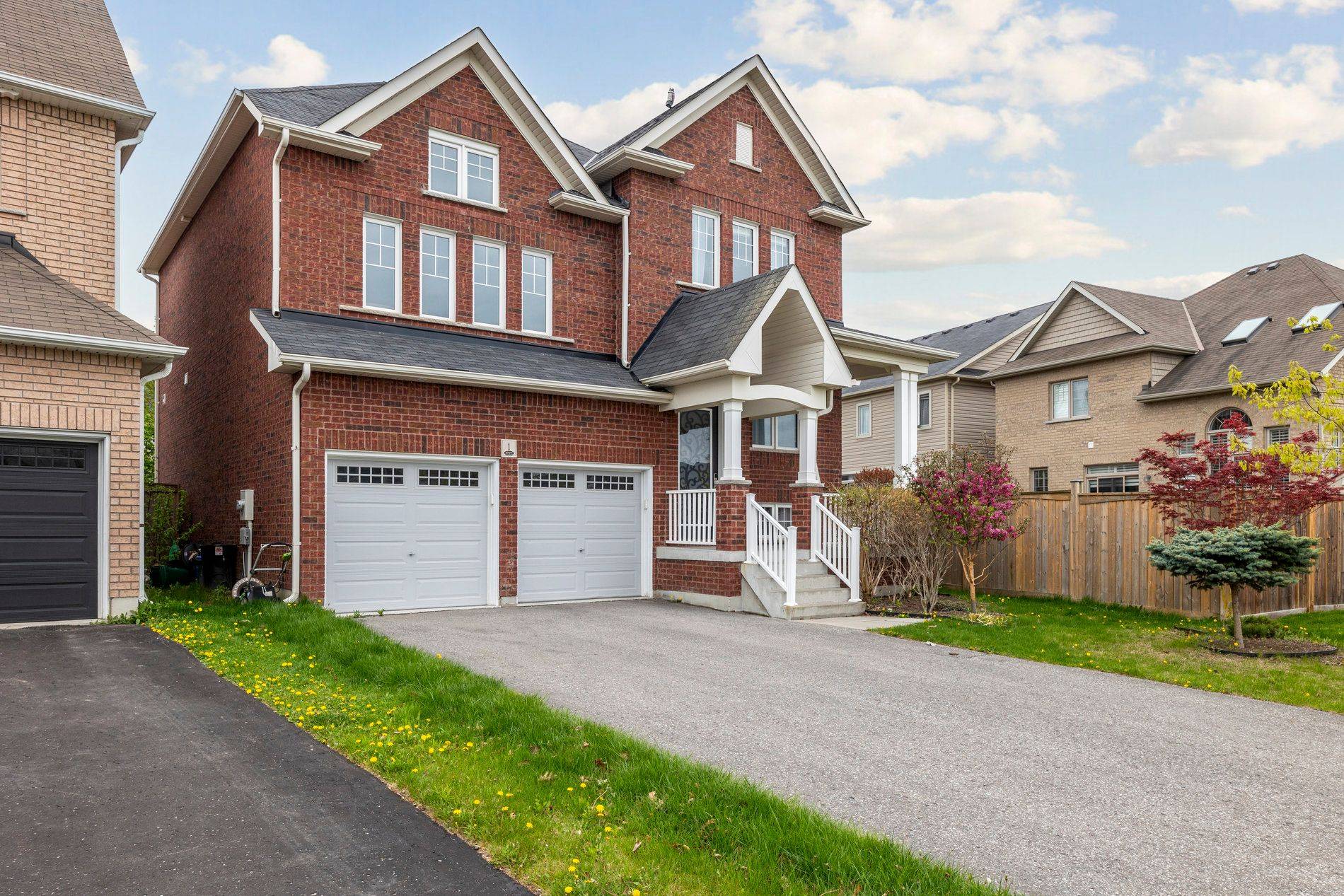 Clarington, ON L1C 0P5,1 Carl Raby ST