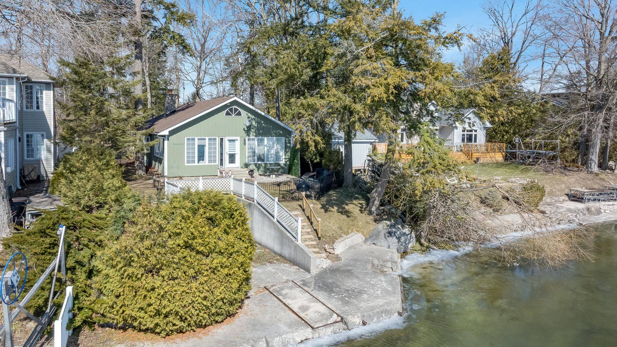 Innisfil, ON L9S 3K6,2855 Purvis ST