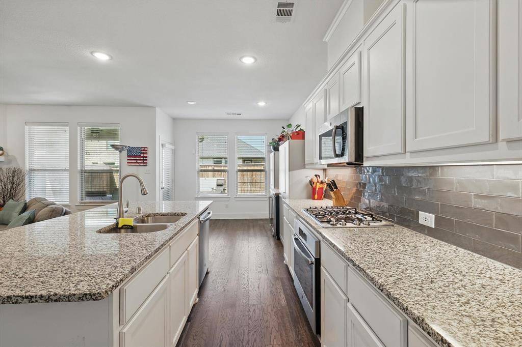 Celina, TX 75009,421 Forefront Avenue