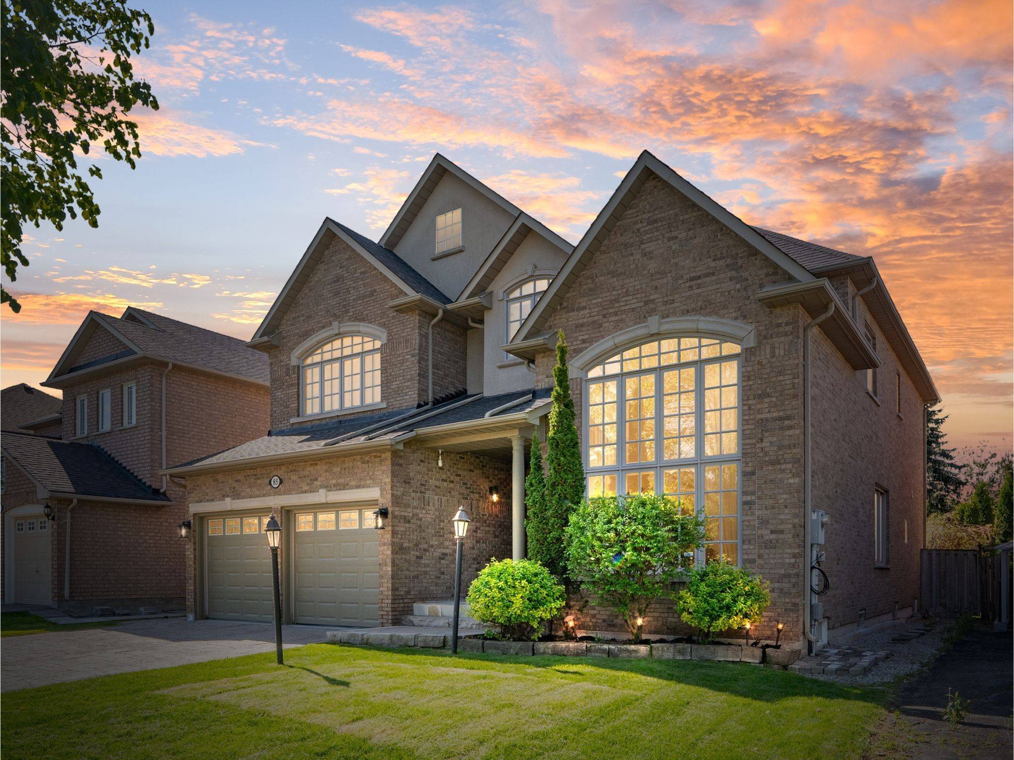 Richmond Hill, ON L4B 3C6,85 Lagani AVE