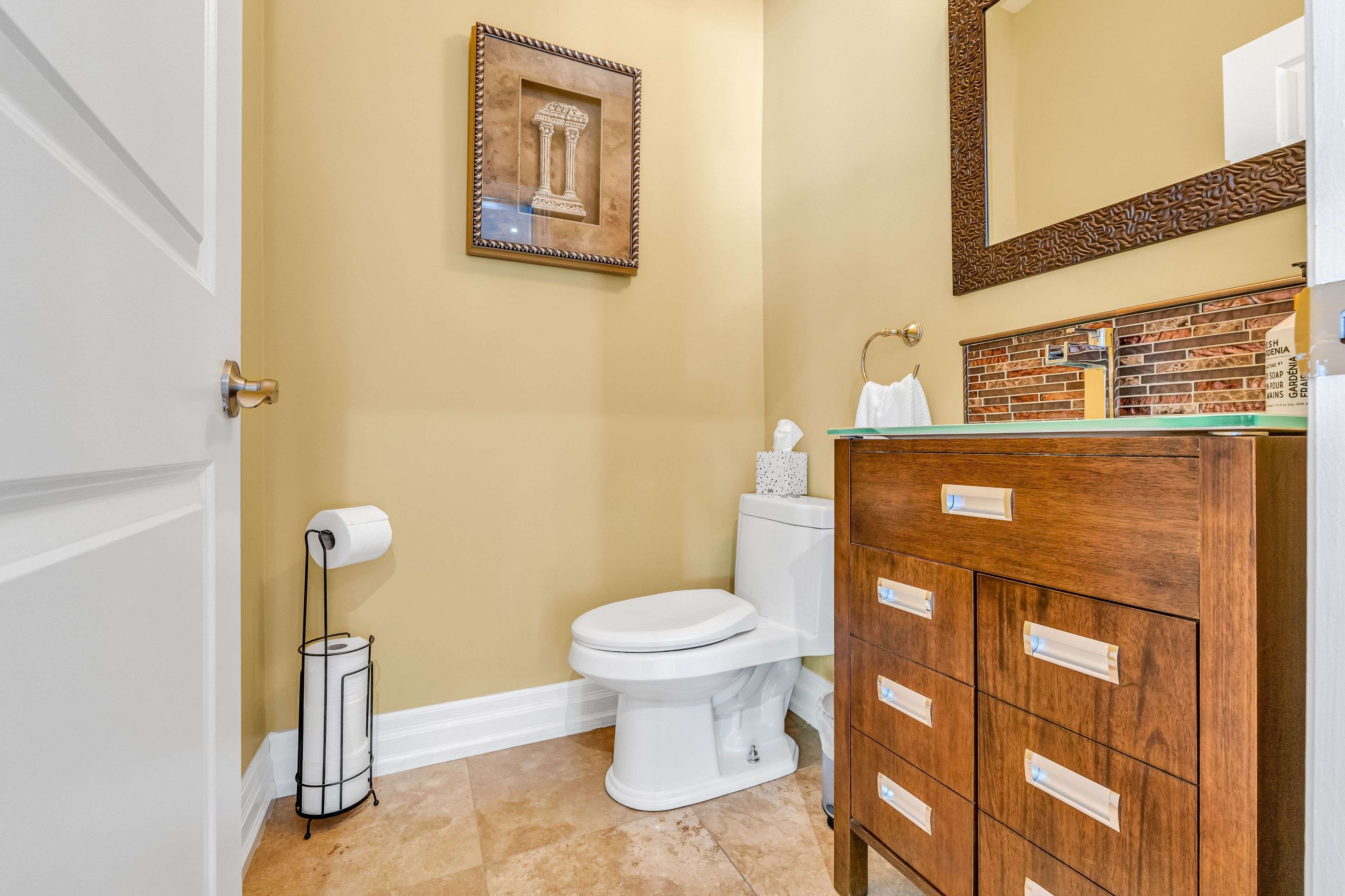 Mississauga, ON L5J 3M9,1321 Canford CRES