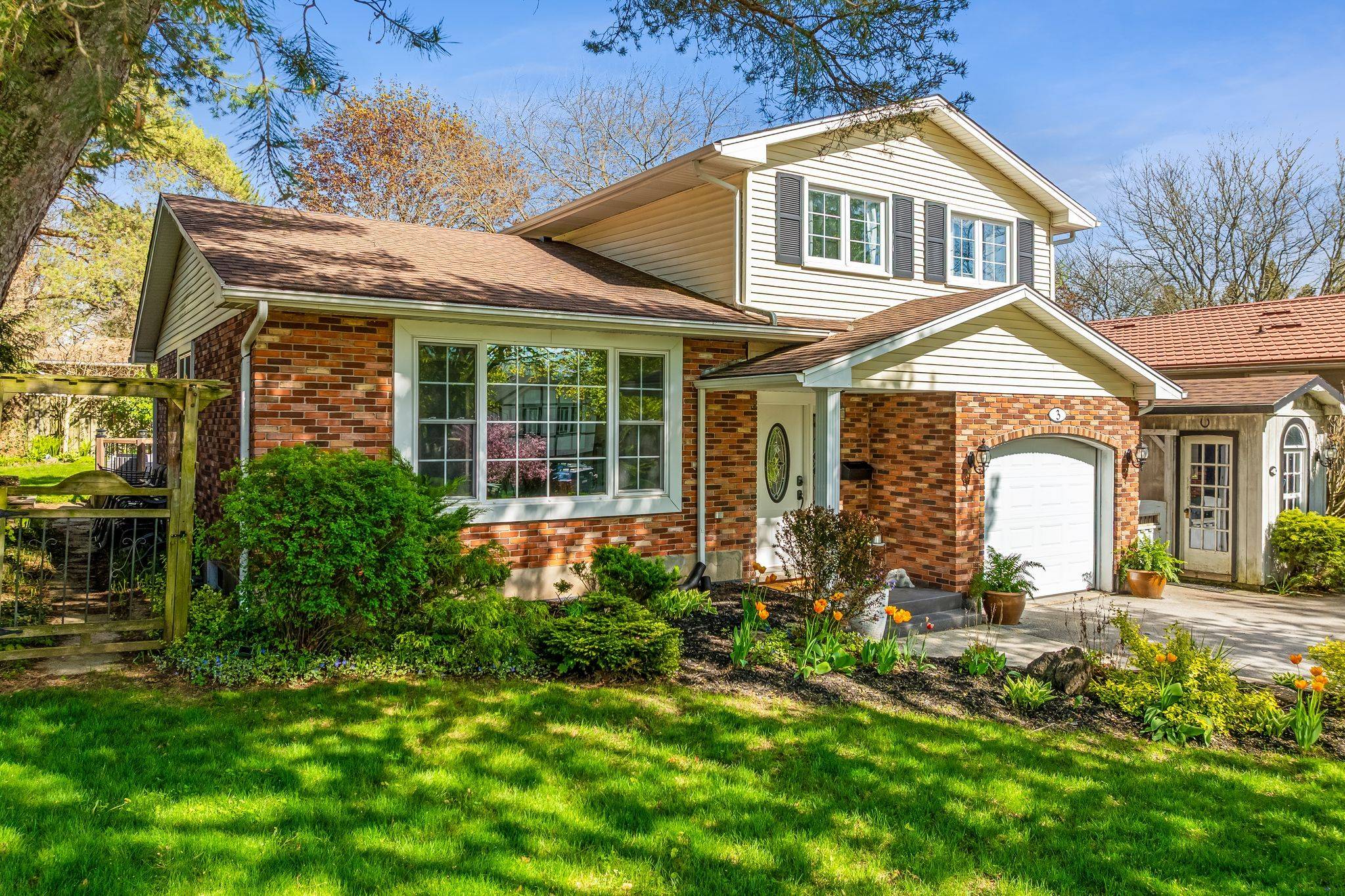 Pelham, ON L0S 1E2,3 Trillium CT