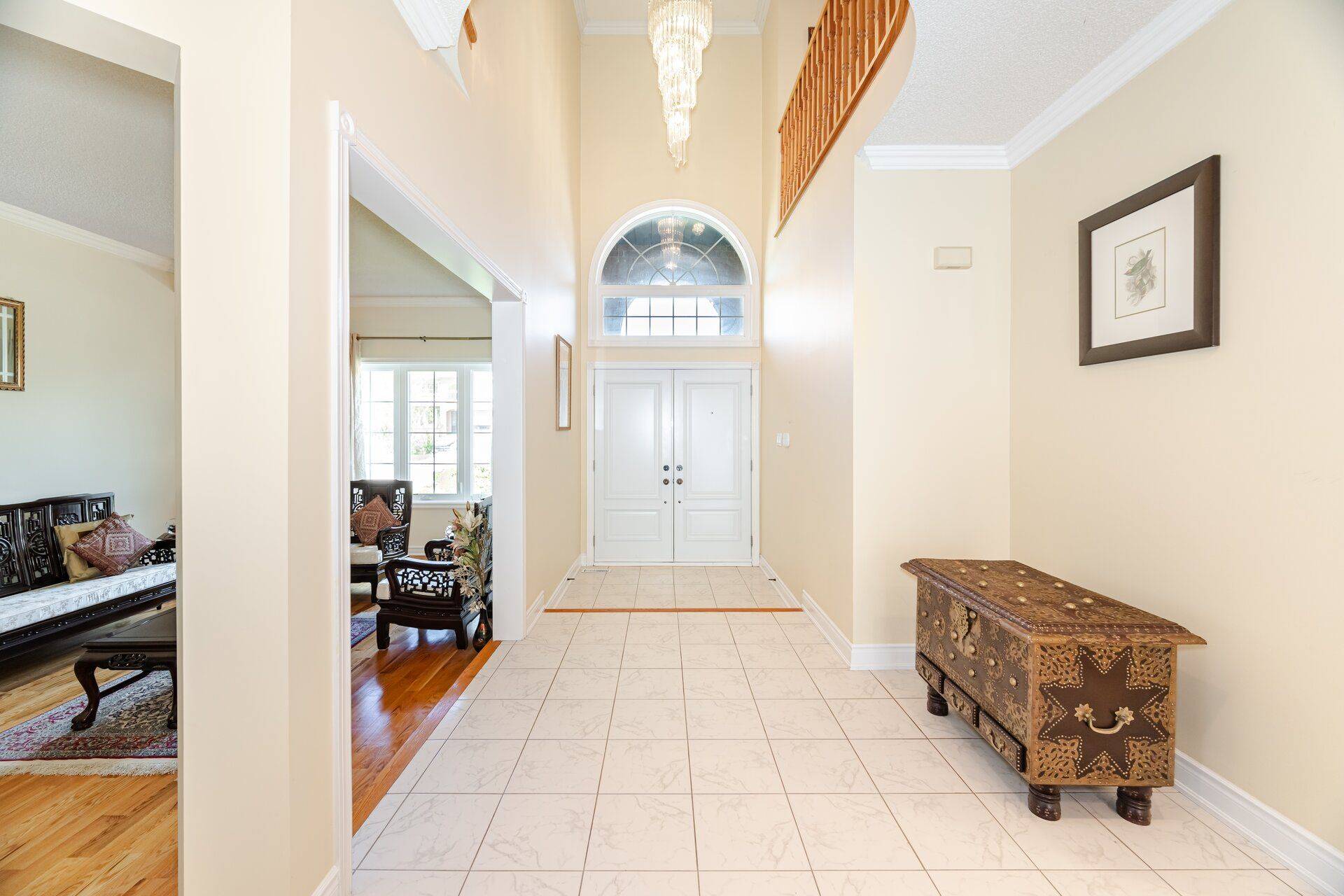 Mississauga, ON L5M 5B3,2360 Silverwood DR