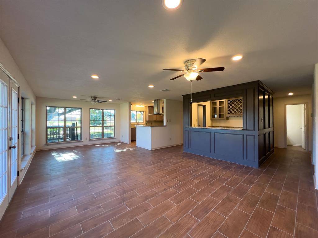 Waxahachie, TX 75165,101 Village Gate Drive