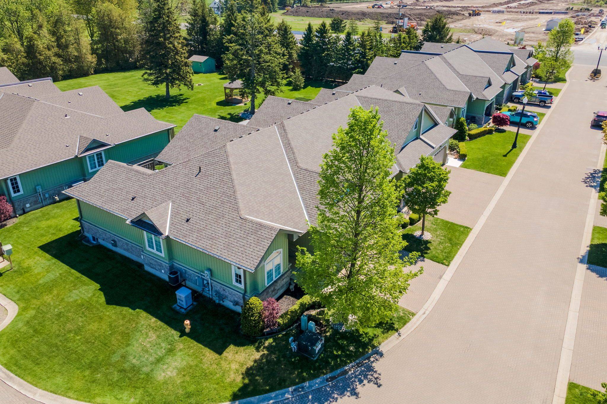 Lambton Shores, ON N0M 1T0,14 Oakwood Links LN