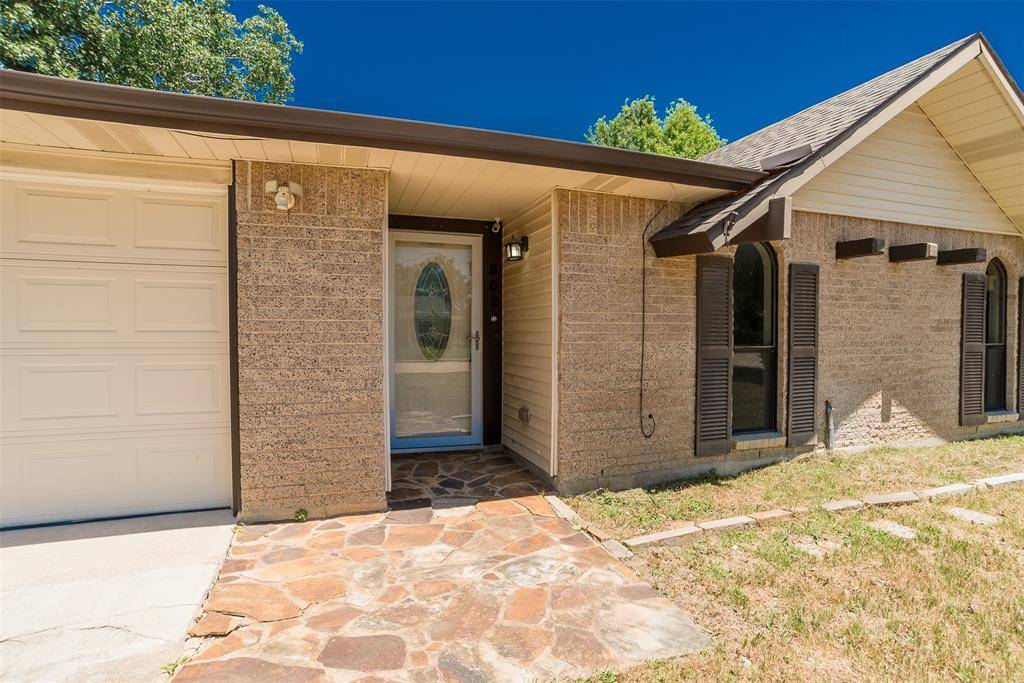 Grand Prairie, TX 75052,502 Campfire Drive