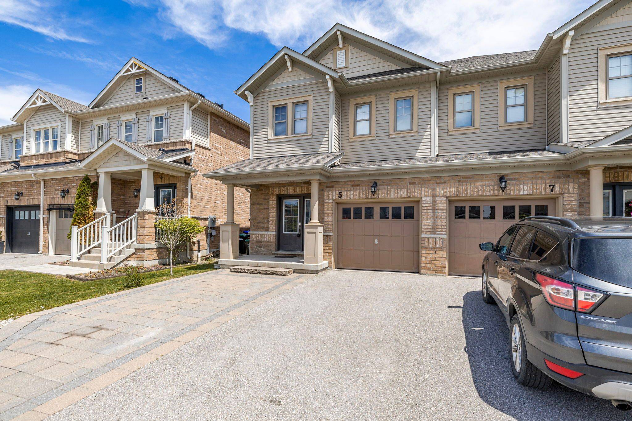 New Tecumseth, ON L9R 0M4,5 Hoard AVE S