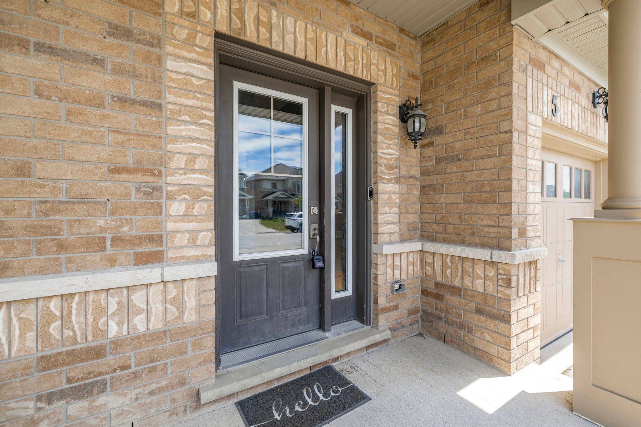 New Tecumseth, ON L9R 0M4,5 Hoard AVE S