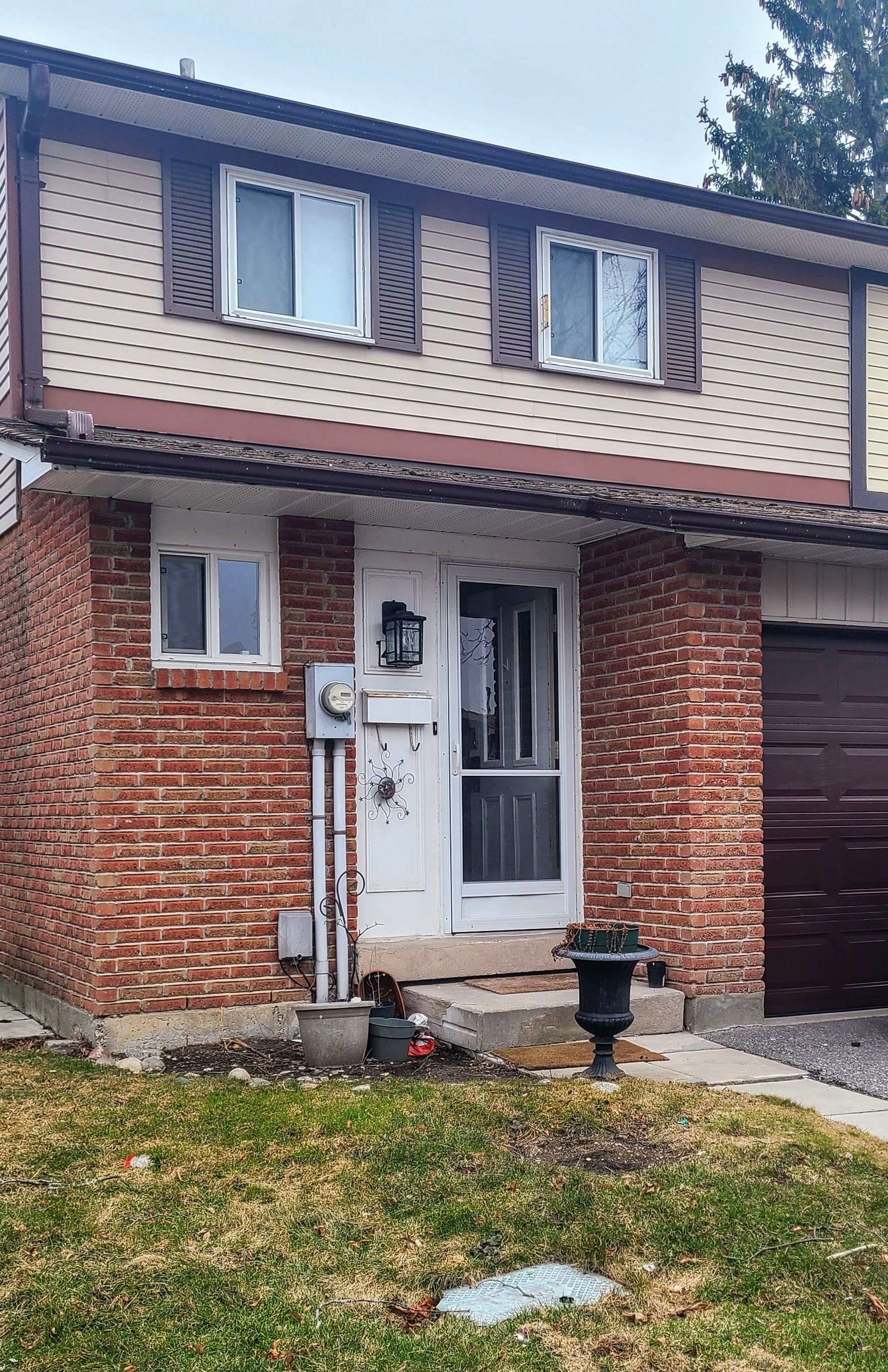 Ajax, ON L1S 3R5,44 Parker CRES