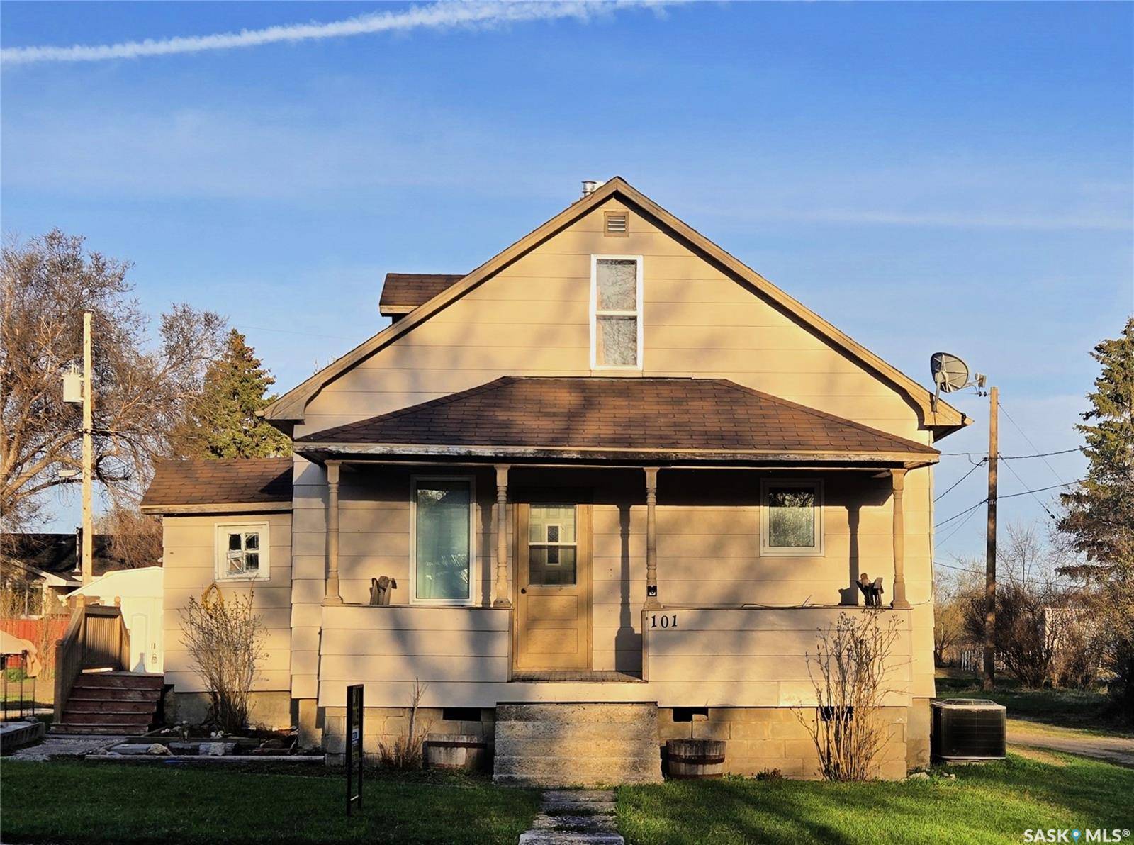 Plunkett, SK S0K 3J0,101 4th STREET