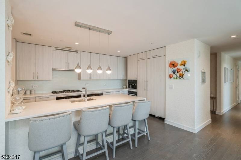 Long Branch City, NJ 07740,15 Morris Ave Unit 216 #216