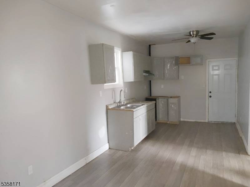 Irvington Twp., NJ 07111,506 21St St