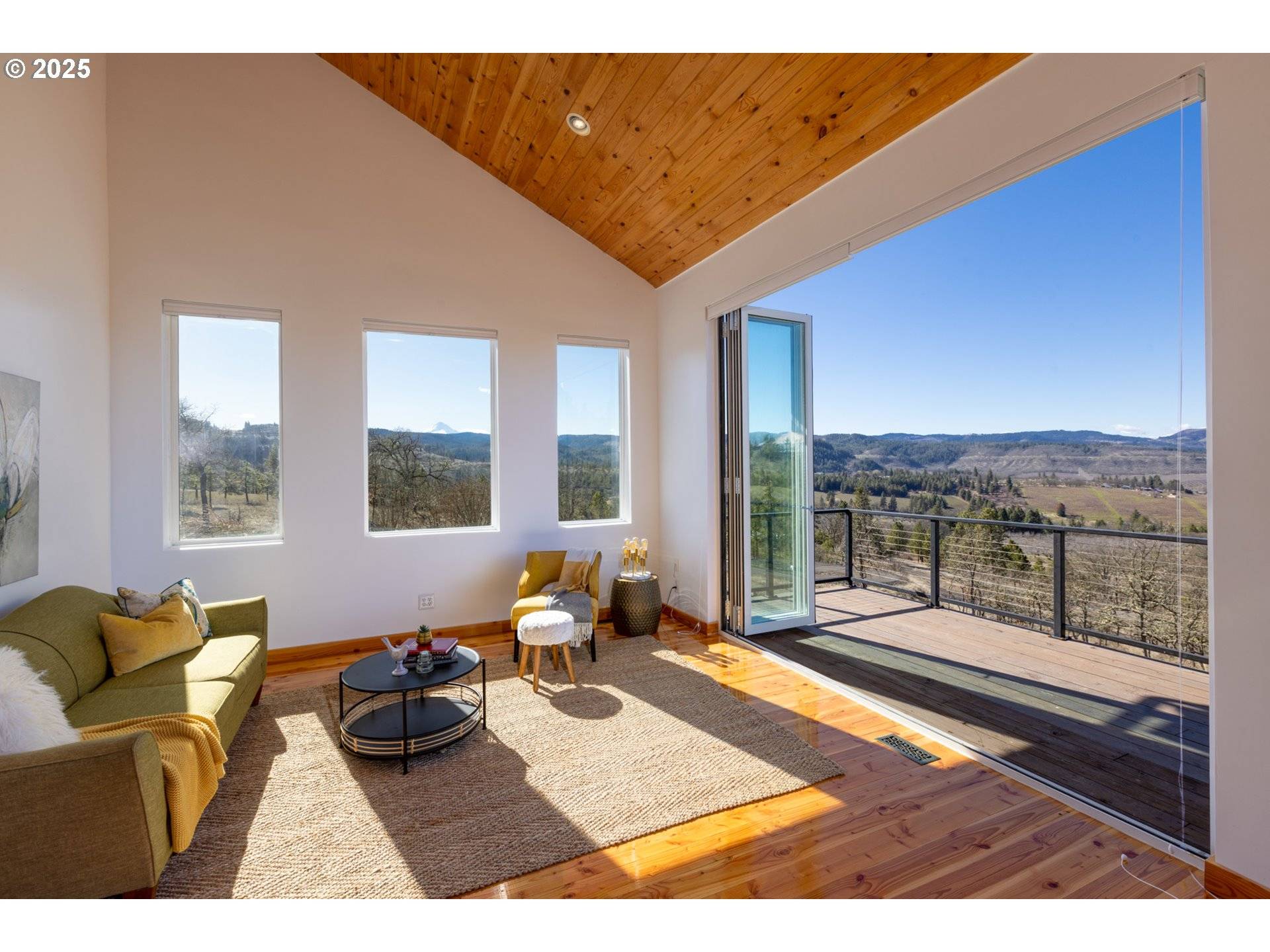 Mosier, OR 97040,1642 MORGENSEN RD
