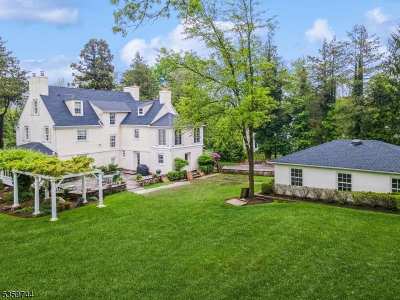 Essex Fells Twp., NJ 07021,95 Gordon Rd