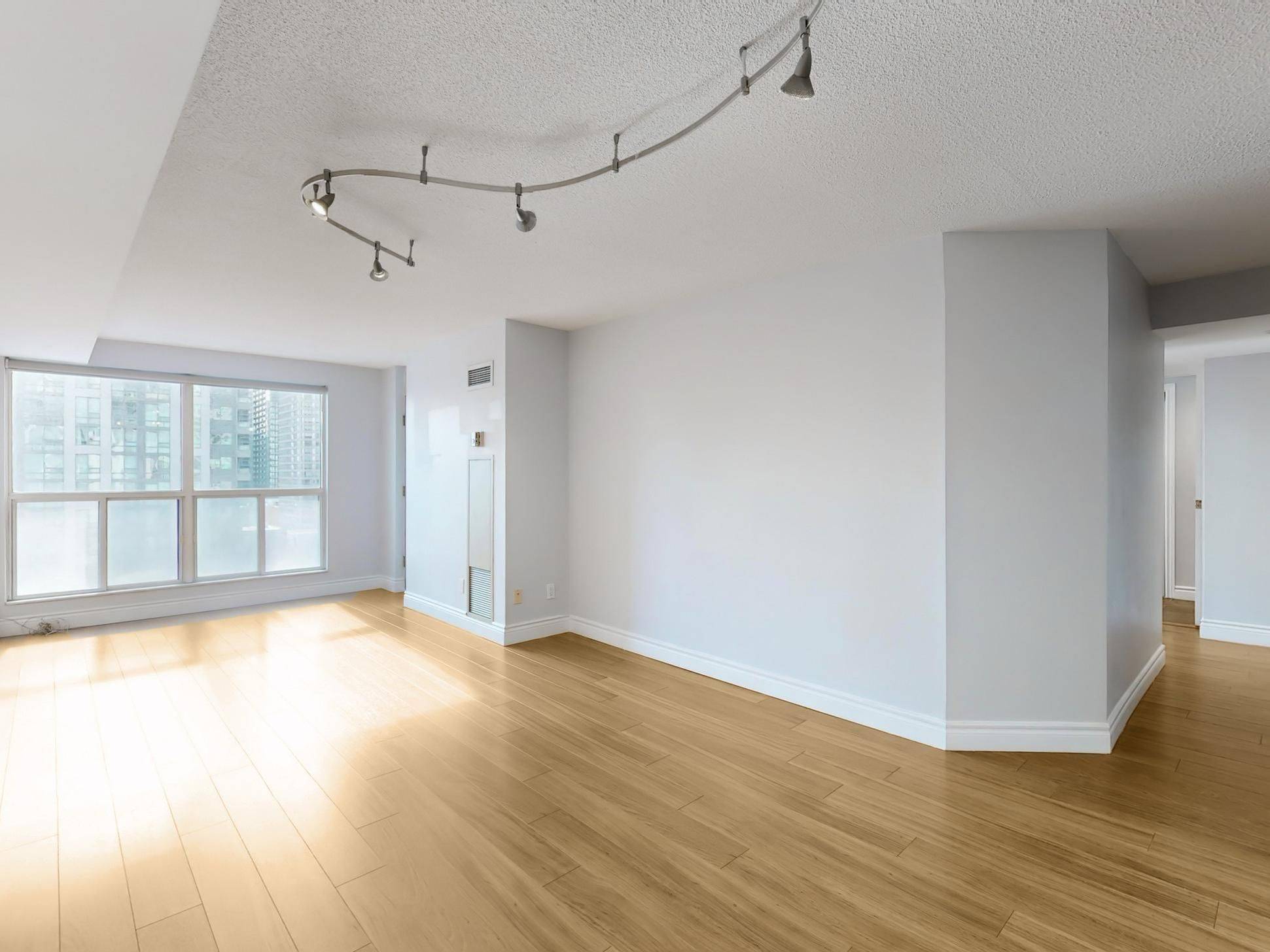 Toronto C14, ON M2N 6S4,28 Hollywood AVE #1008
