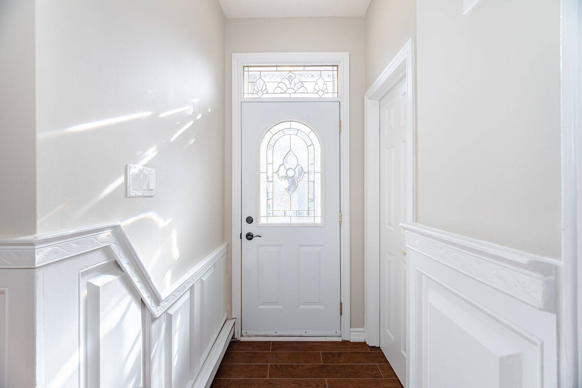 Toronto W08, ON M9C 3V9,582 Renforth DR #34