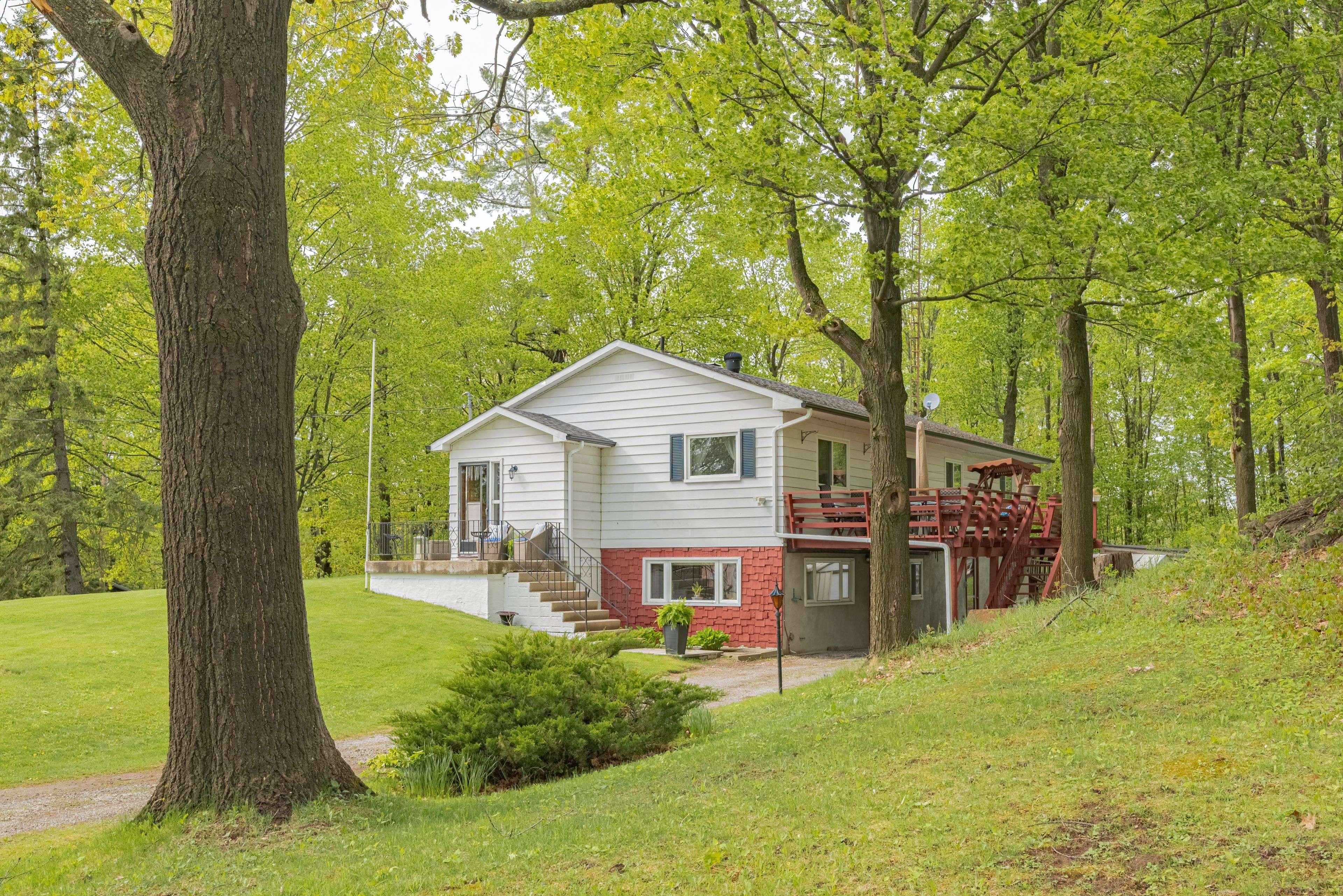 Kawartha Lakes, ON K0M 2K0,7470 Highway 35 N/A