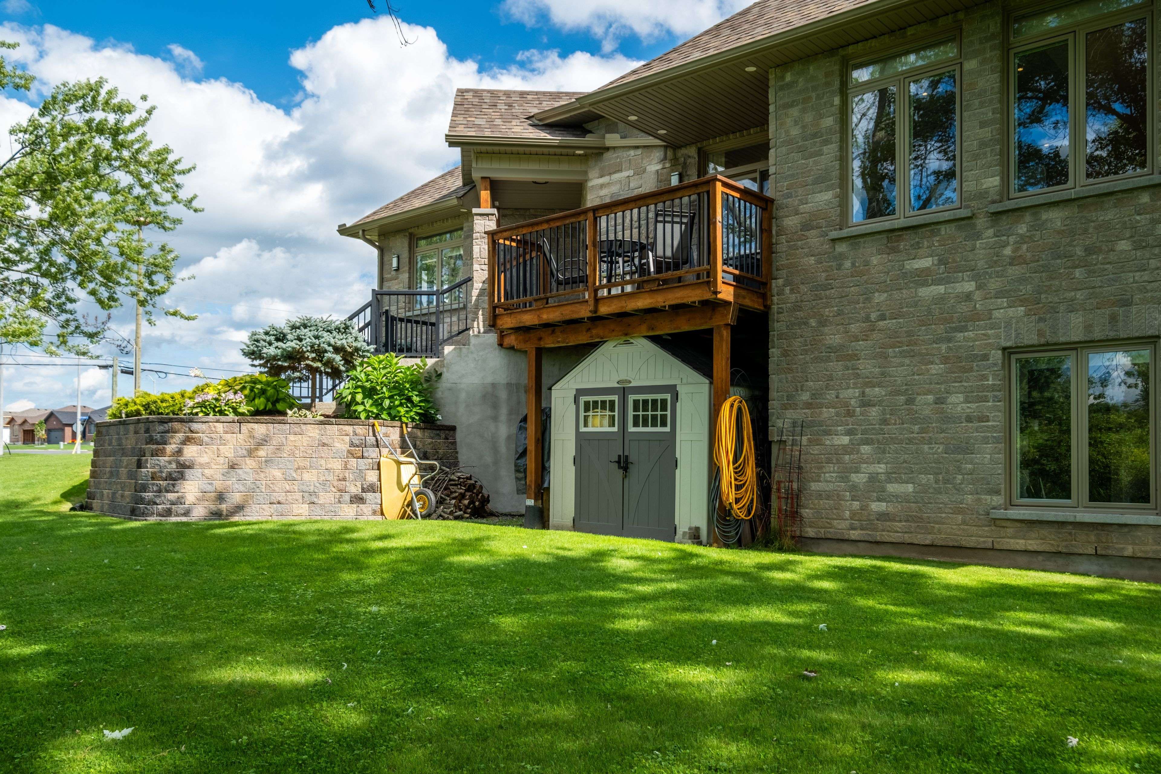 Greater Napanee, ON K7R 2C1,474 DUNDAS ST