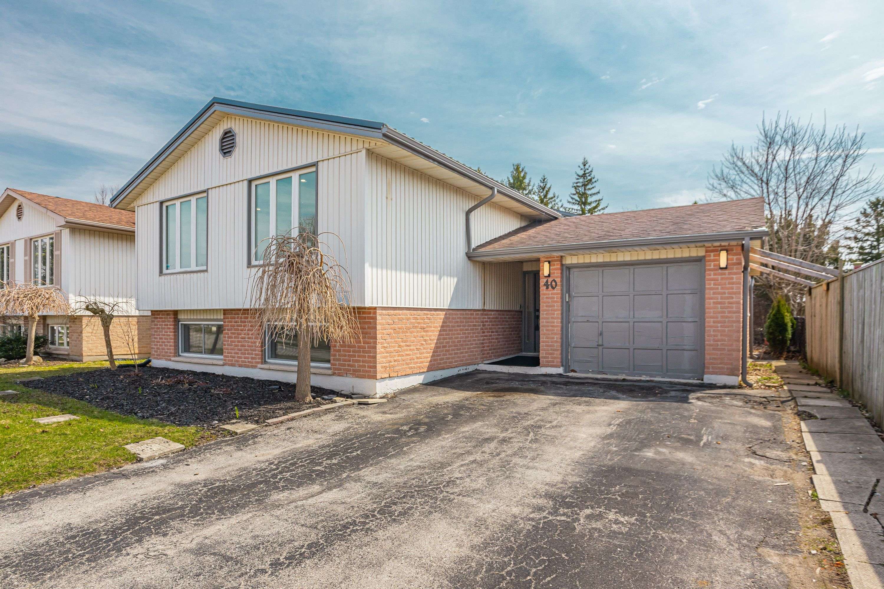 London South, ON N6E 1X2,40 Bexhill DR