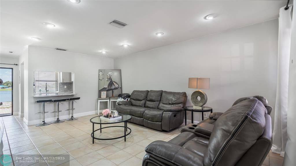 Pembroke Pines, FL 33026,328 NW 103rd Ter  #328