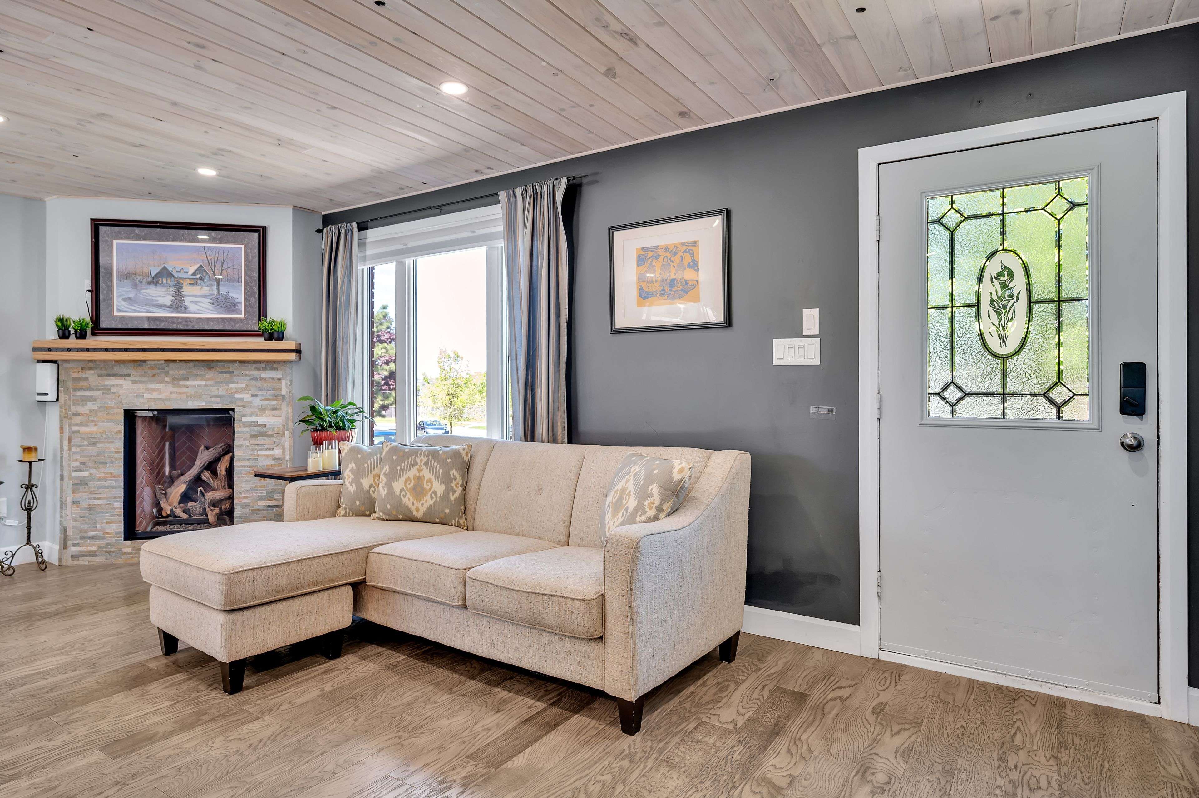 Peterborough South, ON K9J 1J4,807 Terrace RD