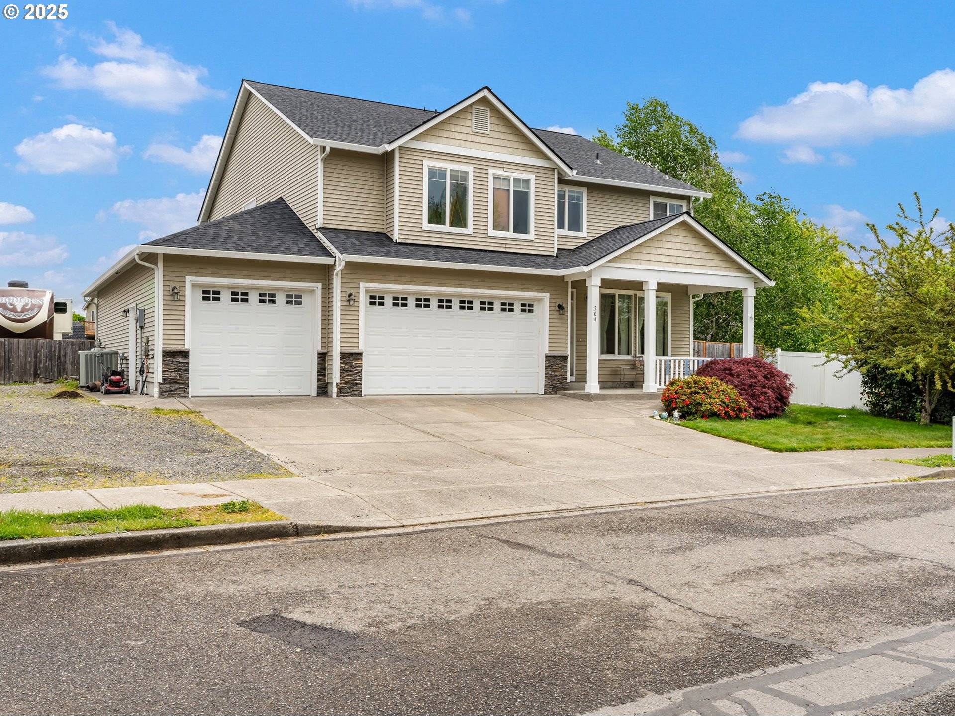 Yacolt, WA 98675,504 E HOAG ST
