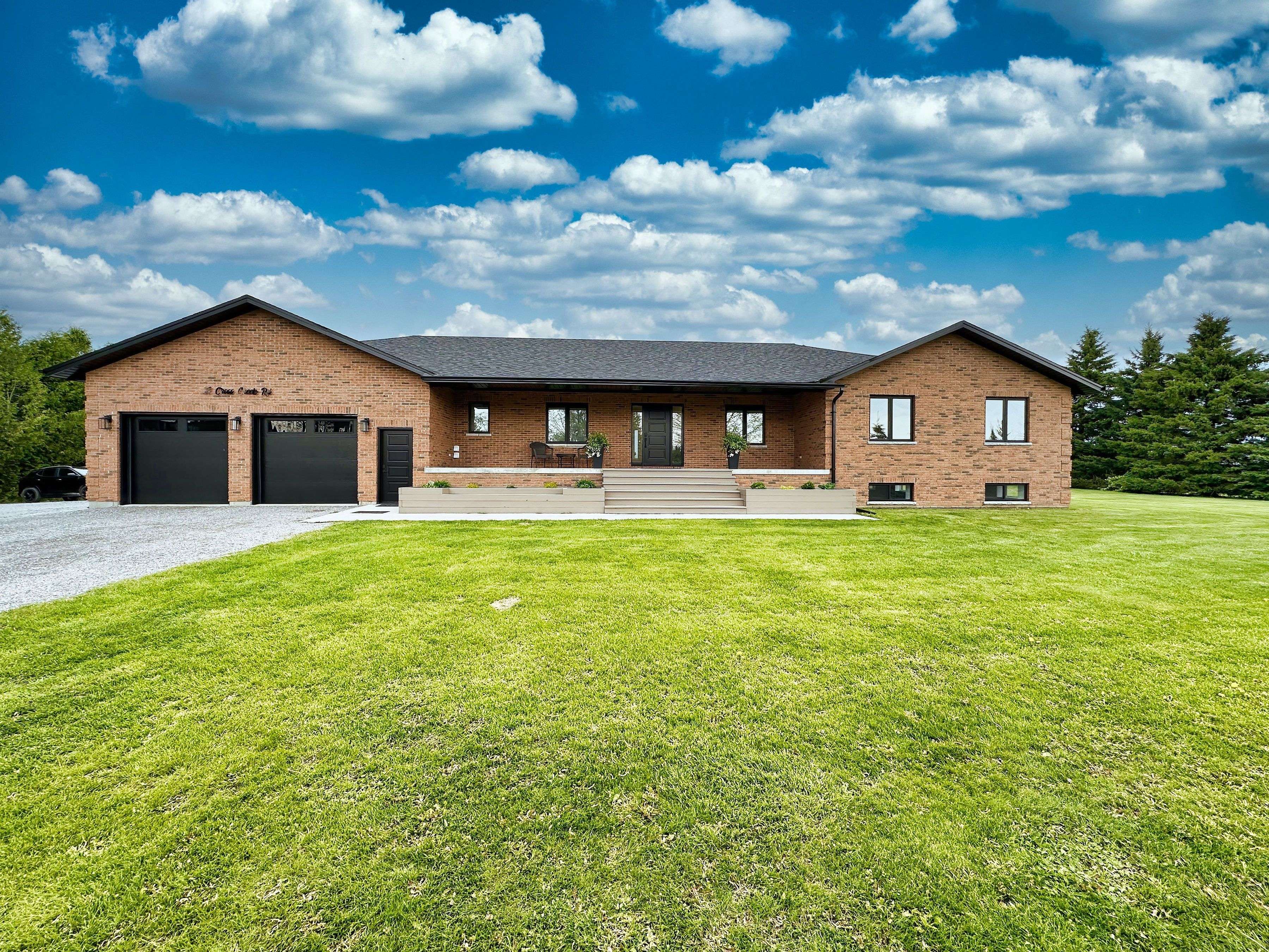 Kawartha Lakes, ON K0M 2C0,11 Cross Creek RD