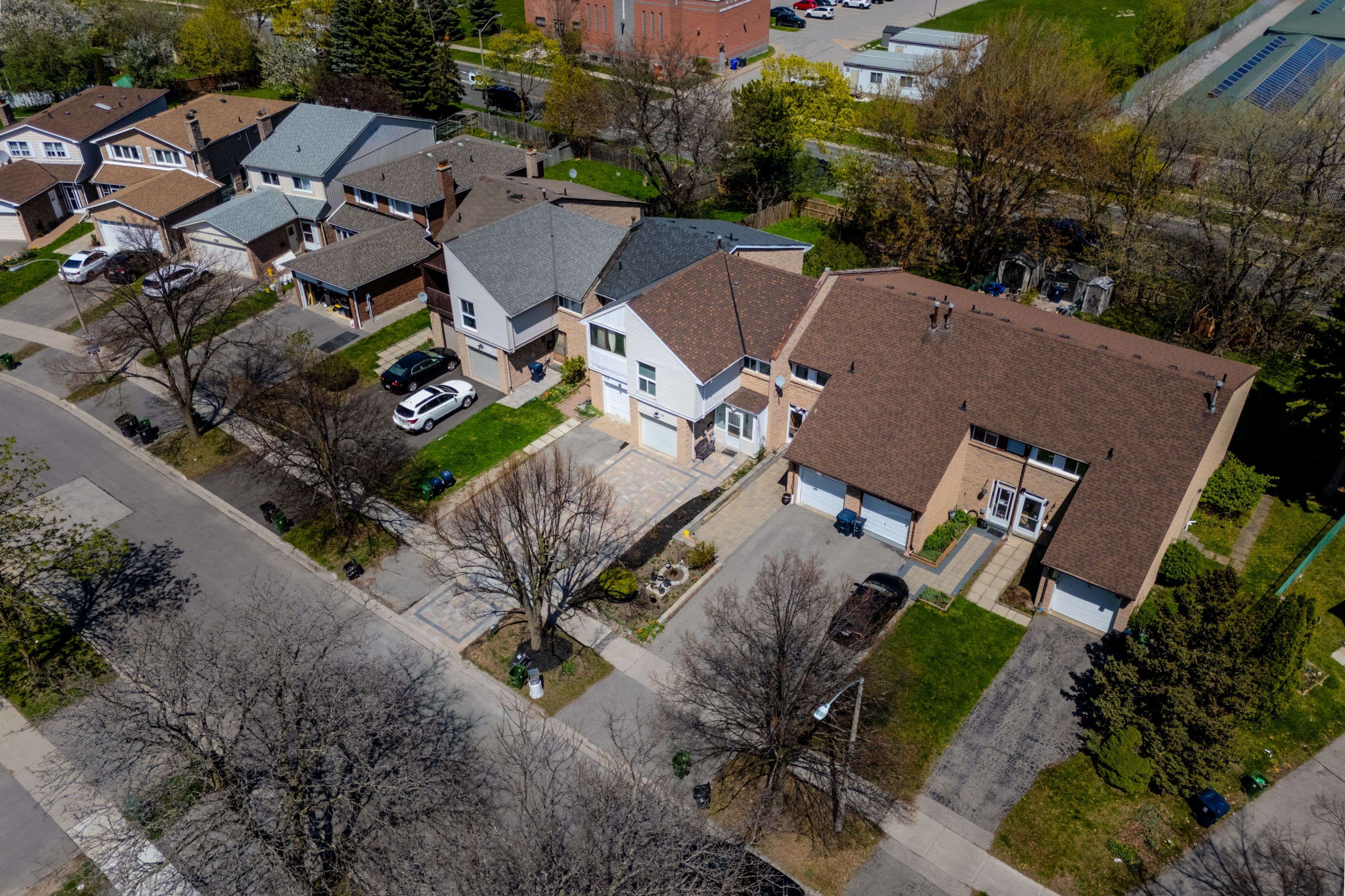 Toronto E07, ON M1S 4C3,71 Buckhurst CRES