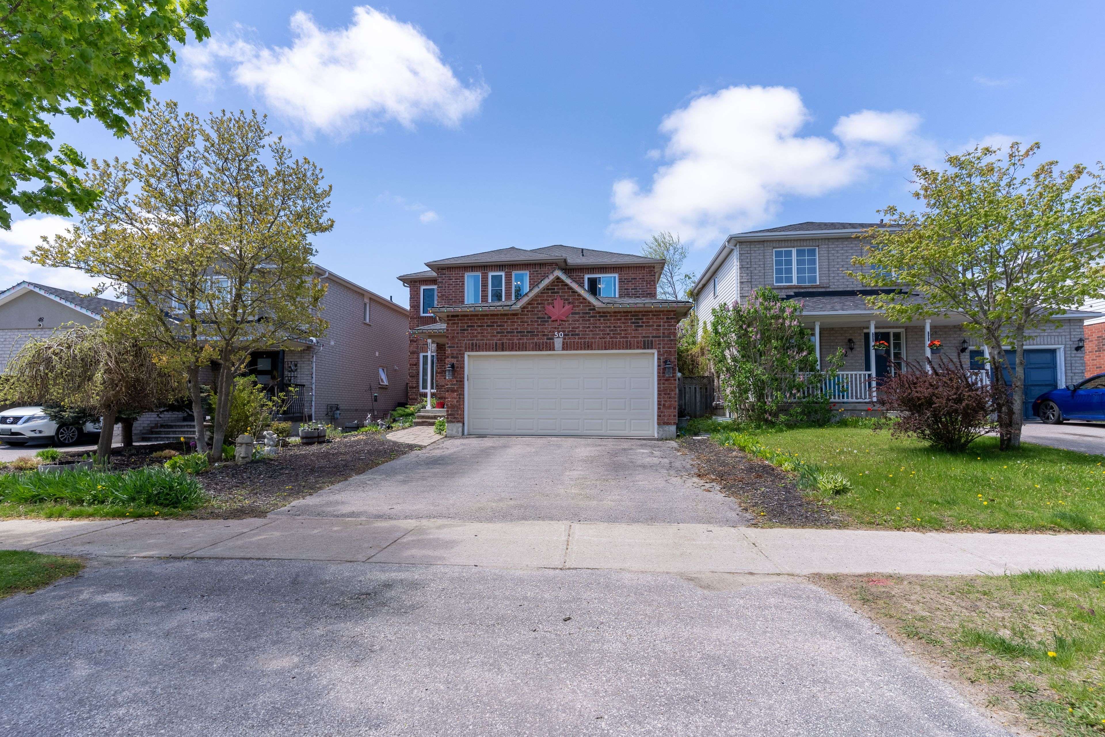 Barrie, ON L4N 8R1,50 Girdwood DR