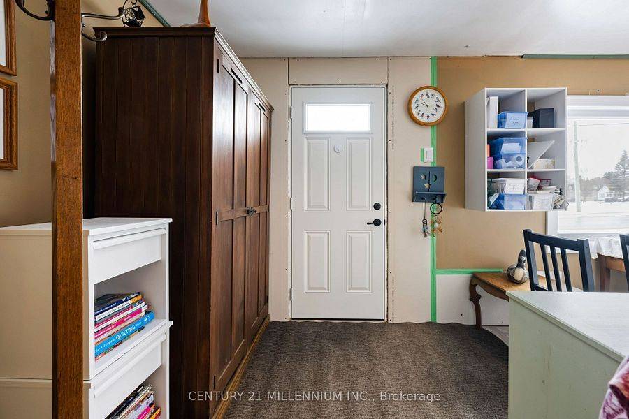 Wellington North, ON N0G 2L2,260 Wellington ST E
