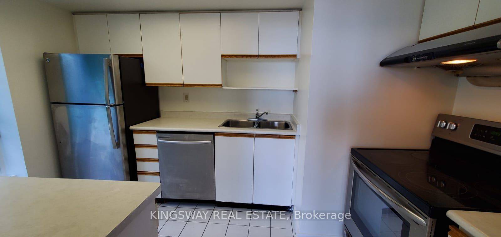 Mississauga, ON L5R 3K8,4470 Tucana CT #1706