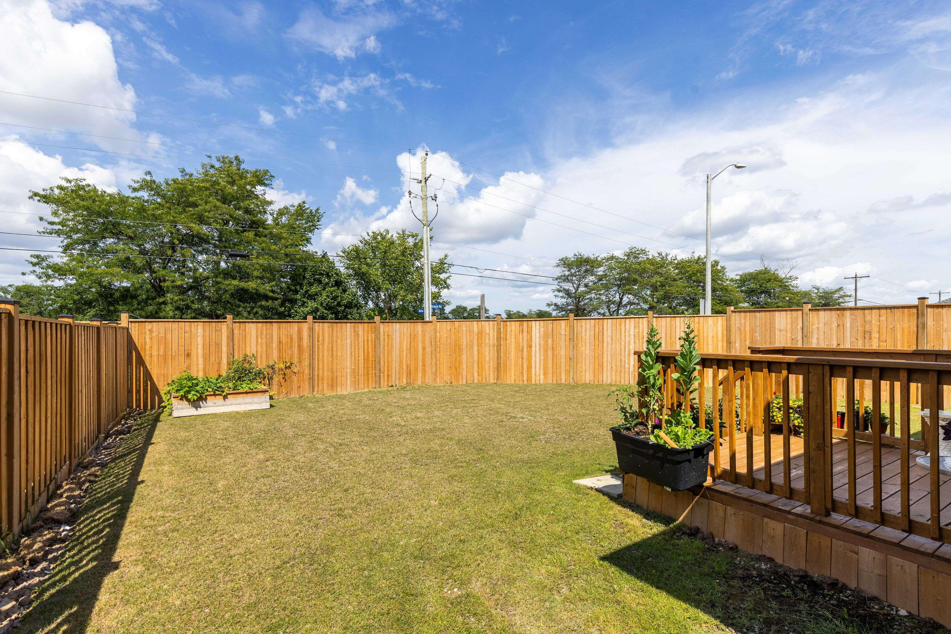Niagara Falls, ON L2H 3T2,7299 Sherrilee CRES