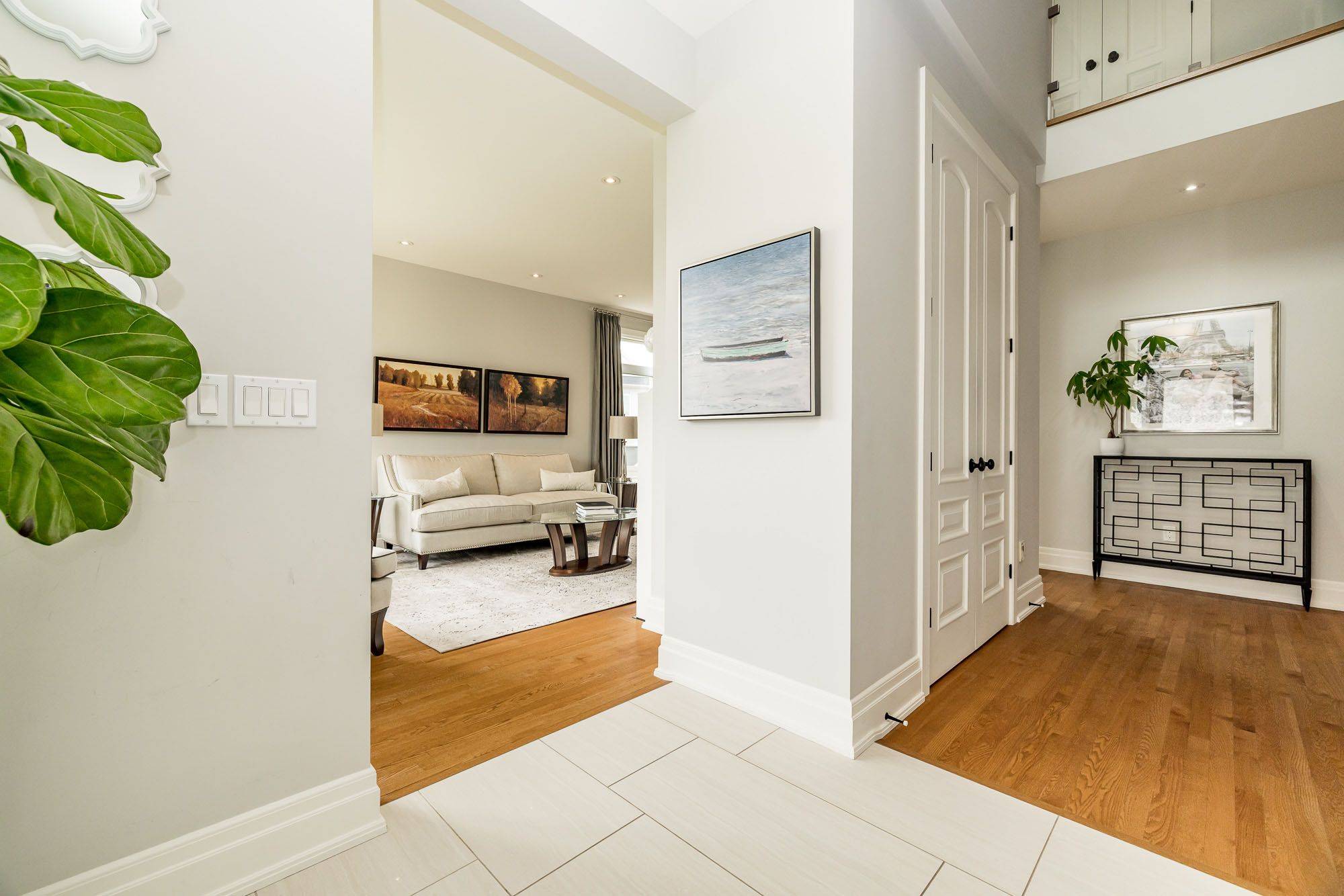 Kanata, ON K2M 0H1,300 Long Acres ST