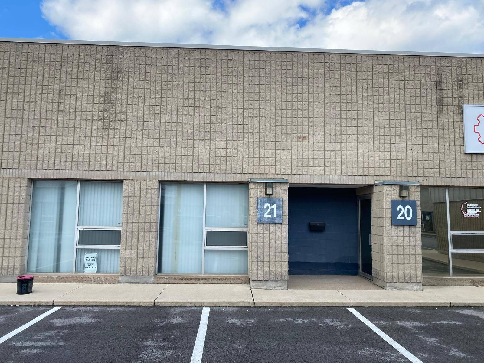 St. Catharines, ON L2M 6S9,113-115 CUSHMAN RD #21