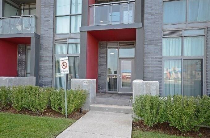 Burlington, ON L7R 3X4,5240 Dundas ST #B204