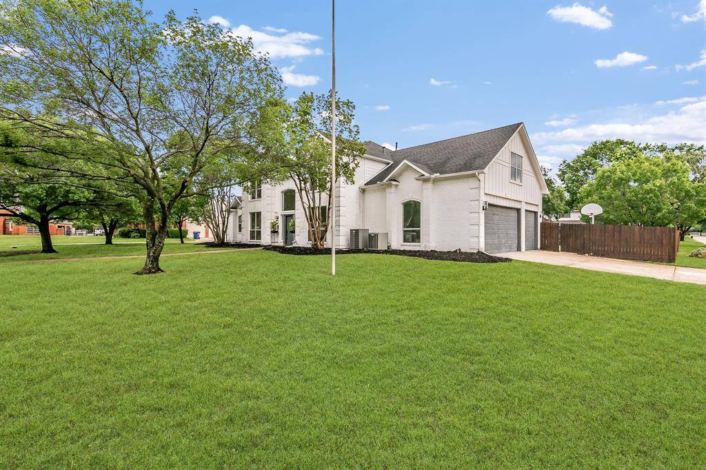 Southlake, TX 76092,300 Preakness Circle