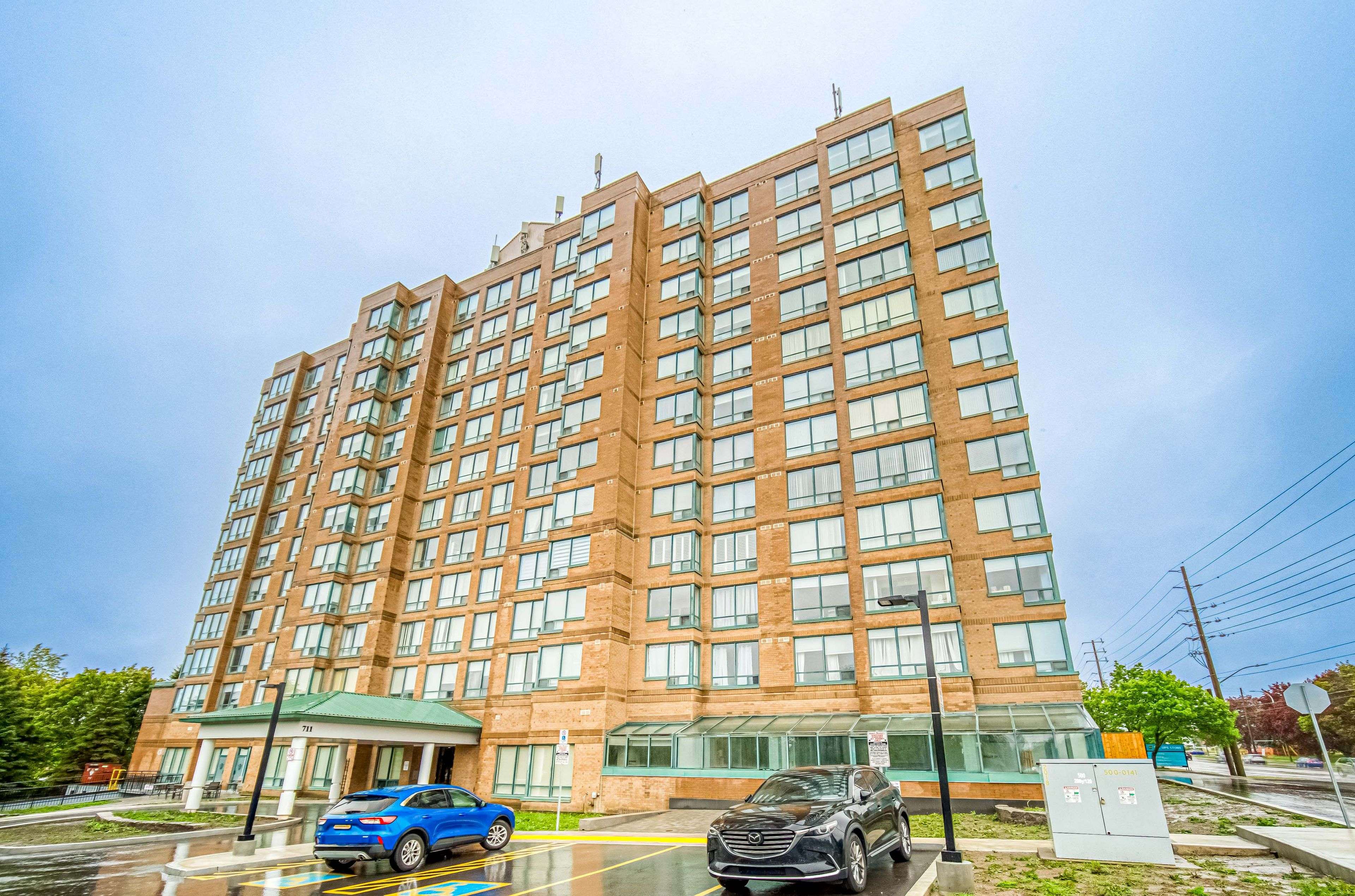 Whitby, ON L1N 8Z1,711 Rossland RD E #710