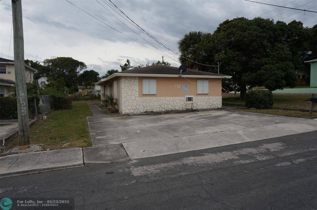 West Palm Beach, FL 33407,730 21st St