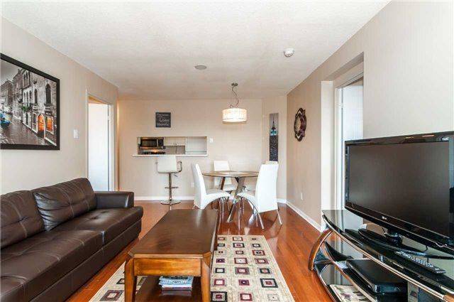 Barrie, ON L4N 7R6,75 Ellen ST #1111