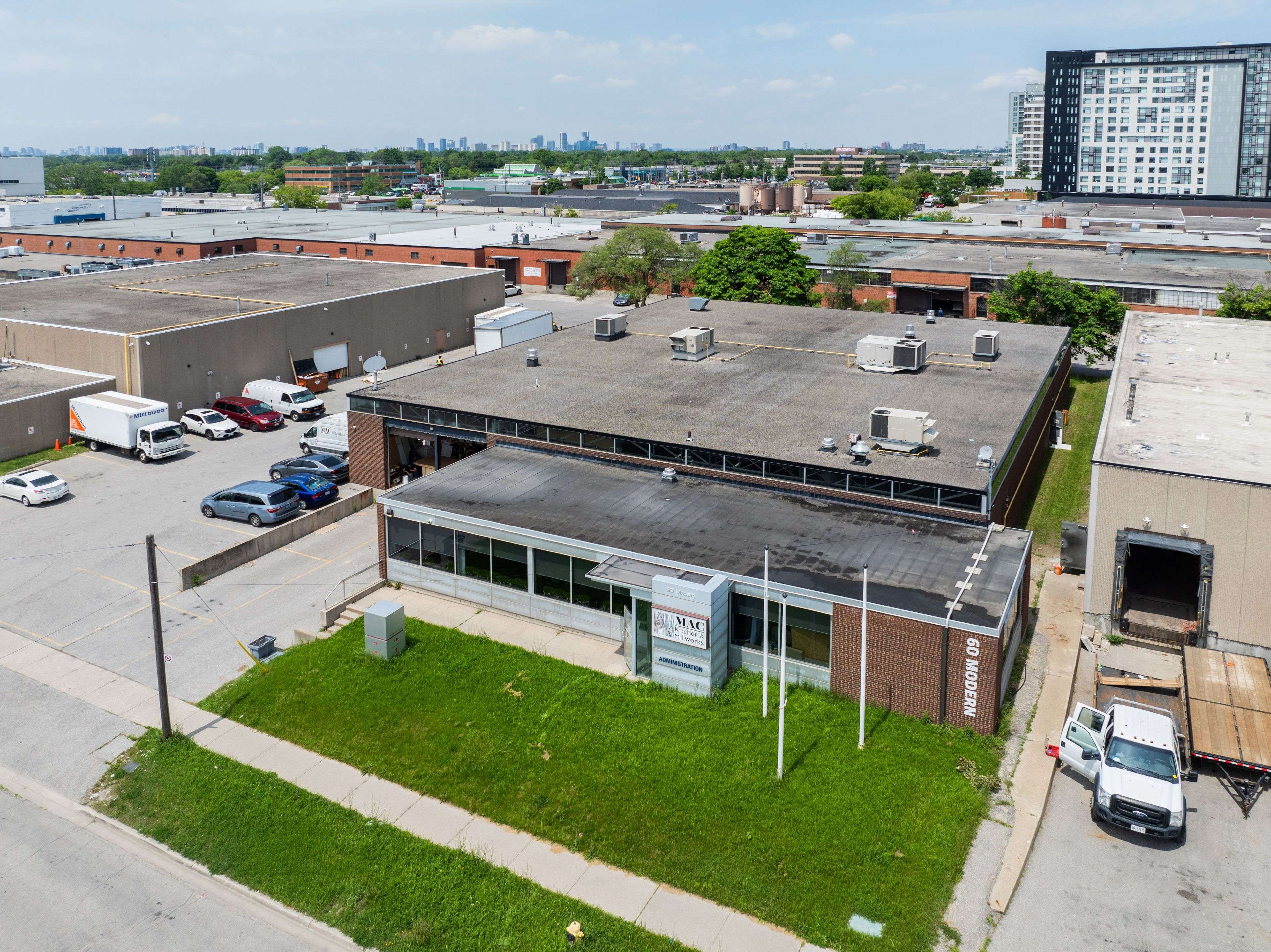 Toronto E04, ON M1R 3B6,60 Modern RD