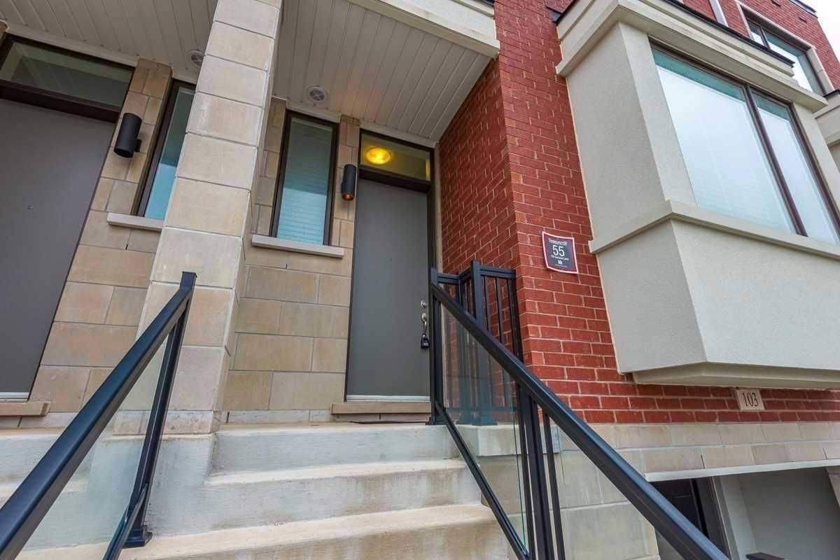 Richmond Hill, ON L4B 0E5,103 Genuine LN