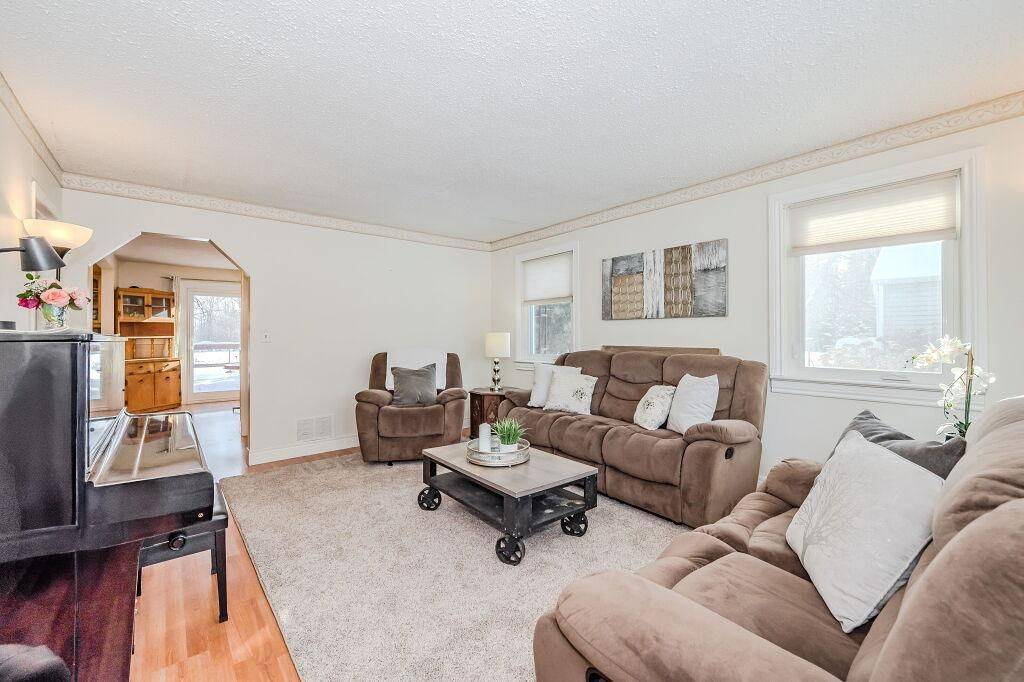 Halton Hills, ON L7J 2L9,7210 Hwy 7 N/A