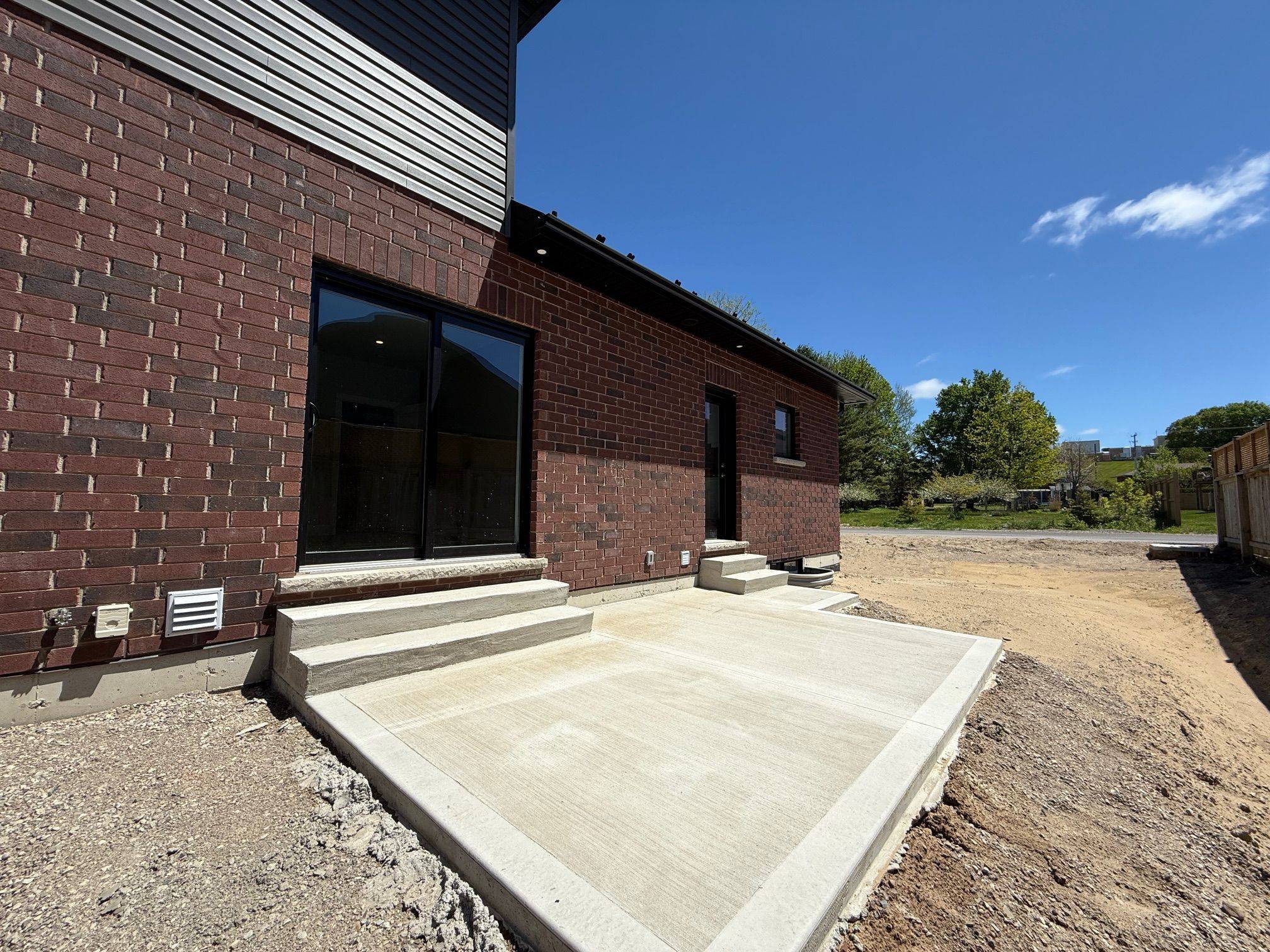 Kincardine, ON N2Z 0G1,8 GOLF LINKS RD #Unit 1