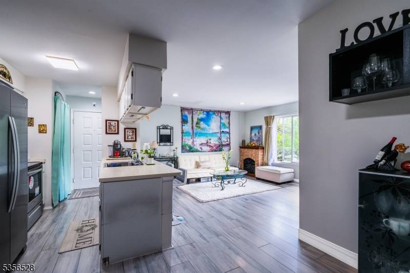Franklin Twp., NJ 08873,37 Eton Way