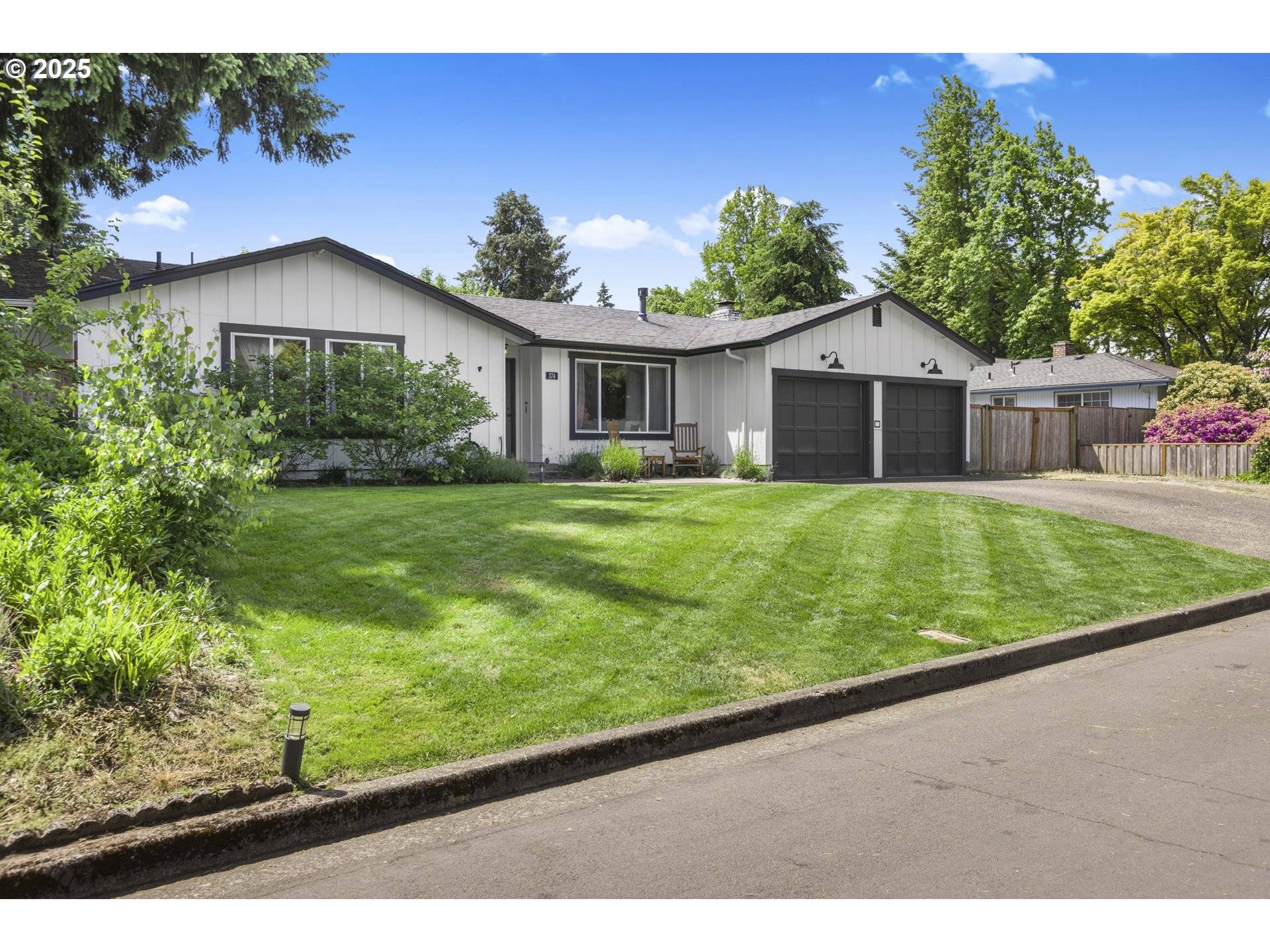 Eugene, OR 97404,374 CARTHAGE AVE
