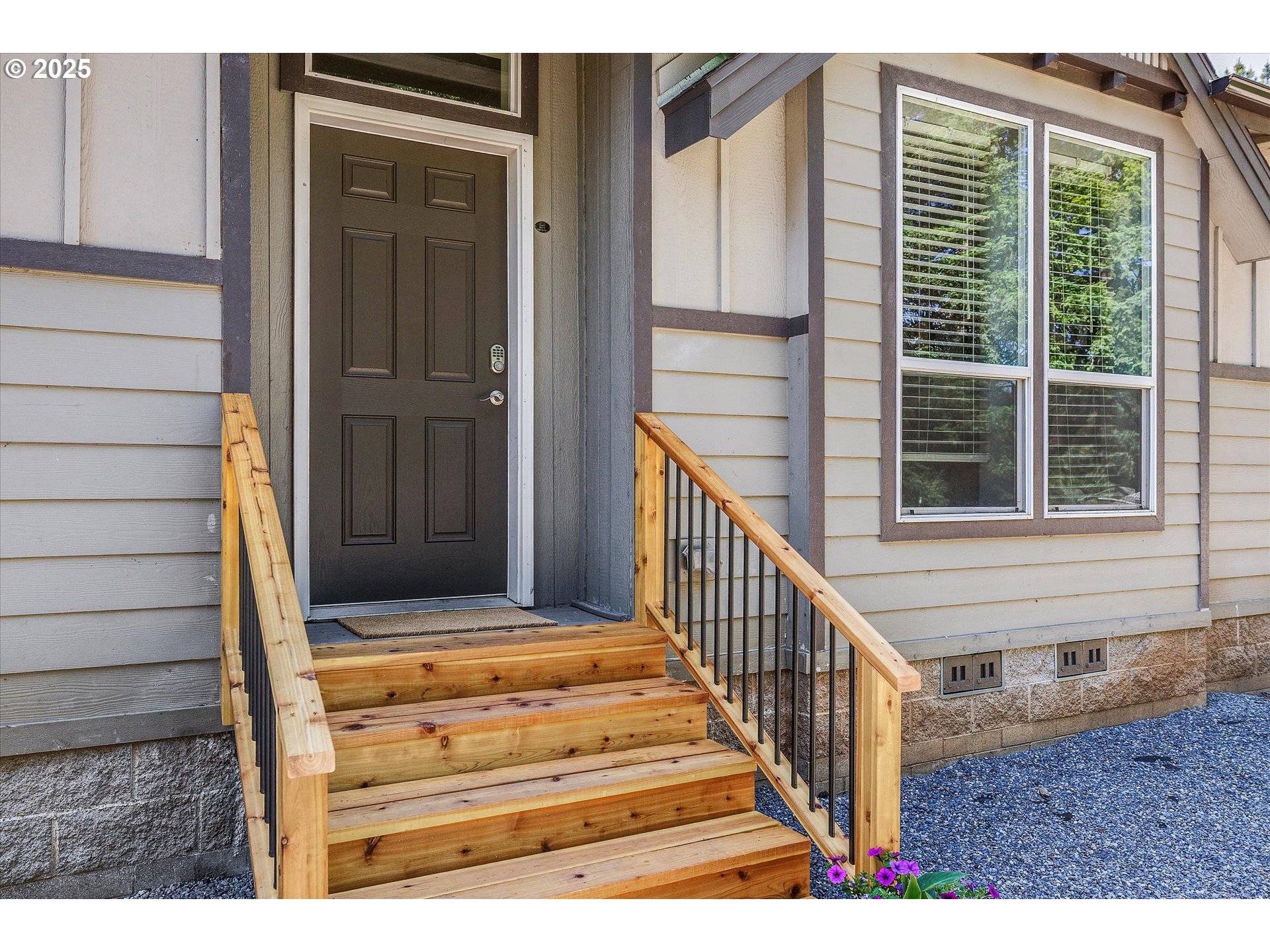 White Salmon, WA 98672,1270 NW Bakhan RD