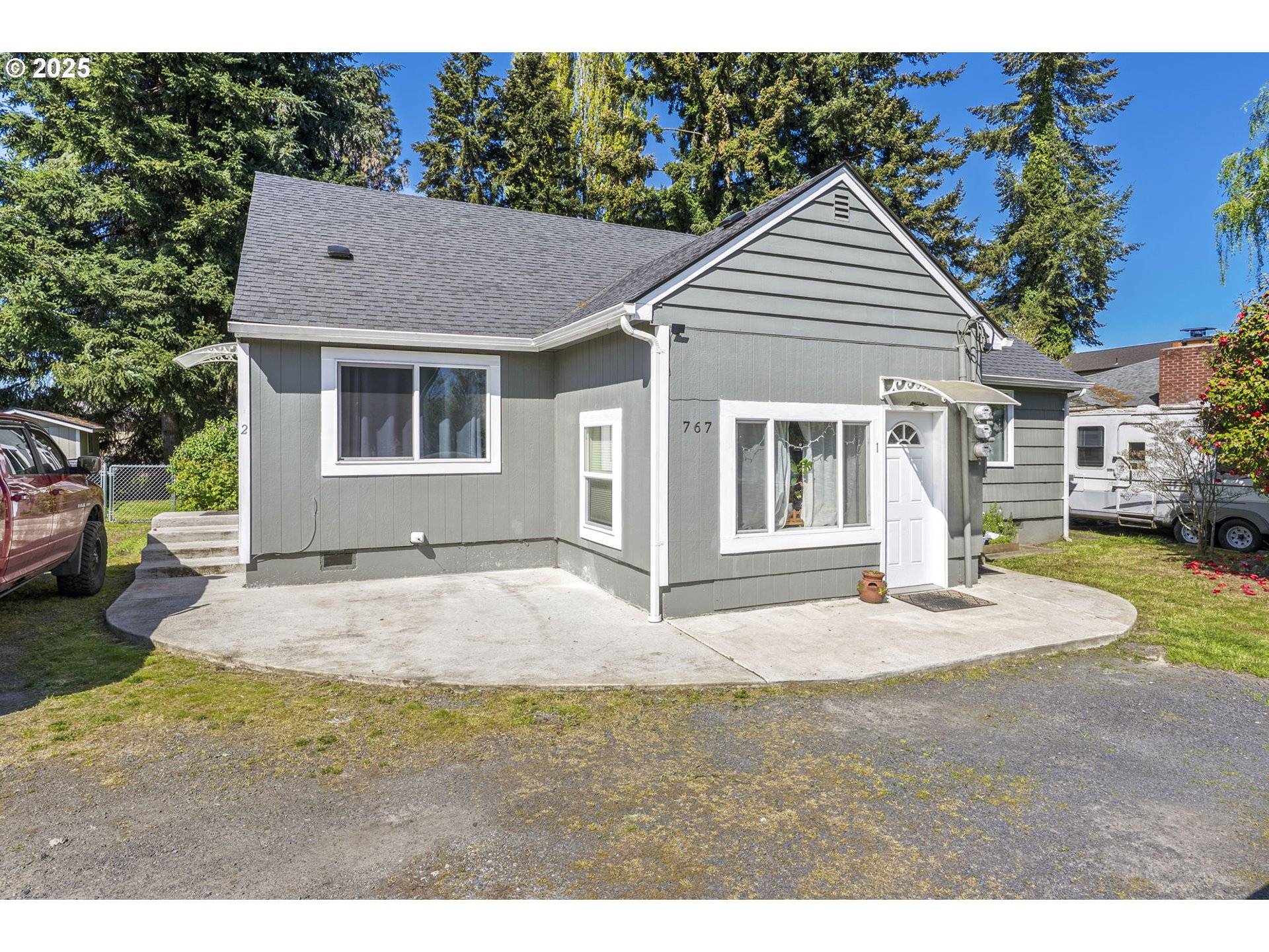 Longview, WA 98632,767 32ND AVE