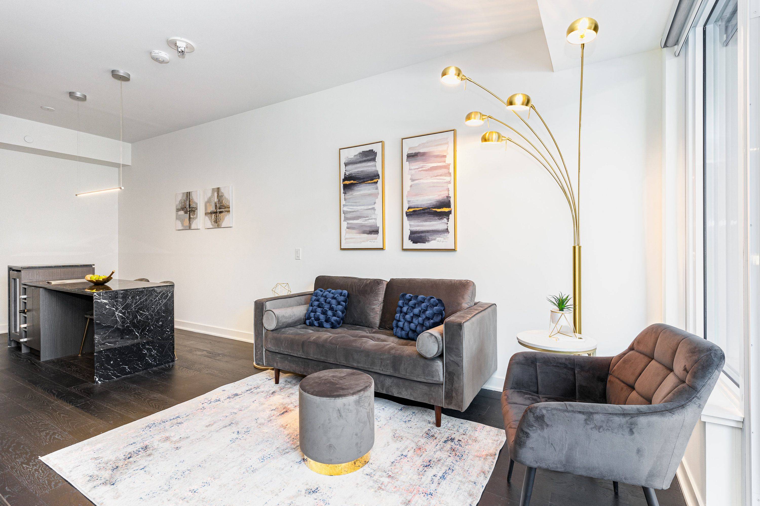 Toronto C02, ON M4W 0B7,11 Yorkville AVE #1111