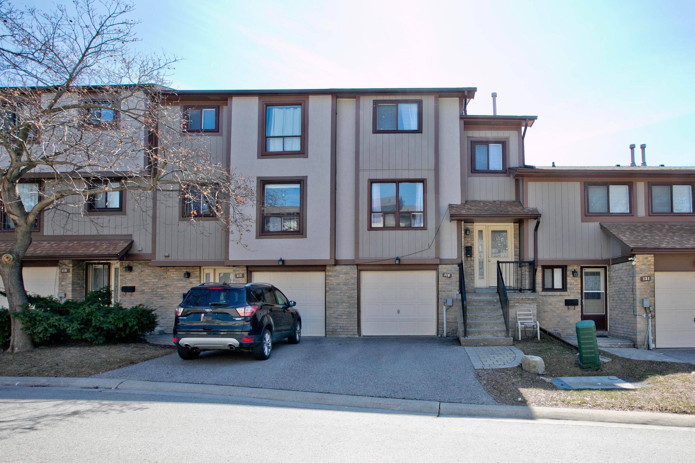 Toronto E05, ON M1W 3A4,24 Fundy Bay BLVD #119